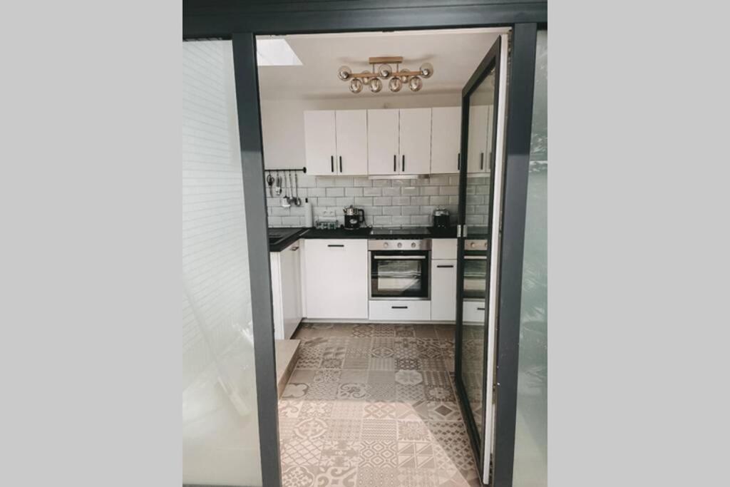 Apartment Wunderschöne Sanierte Vor Den Toren Kölns *